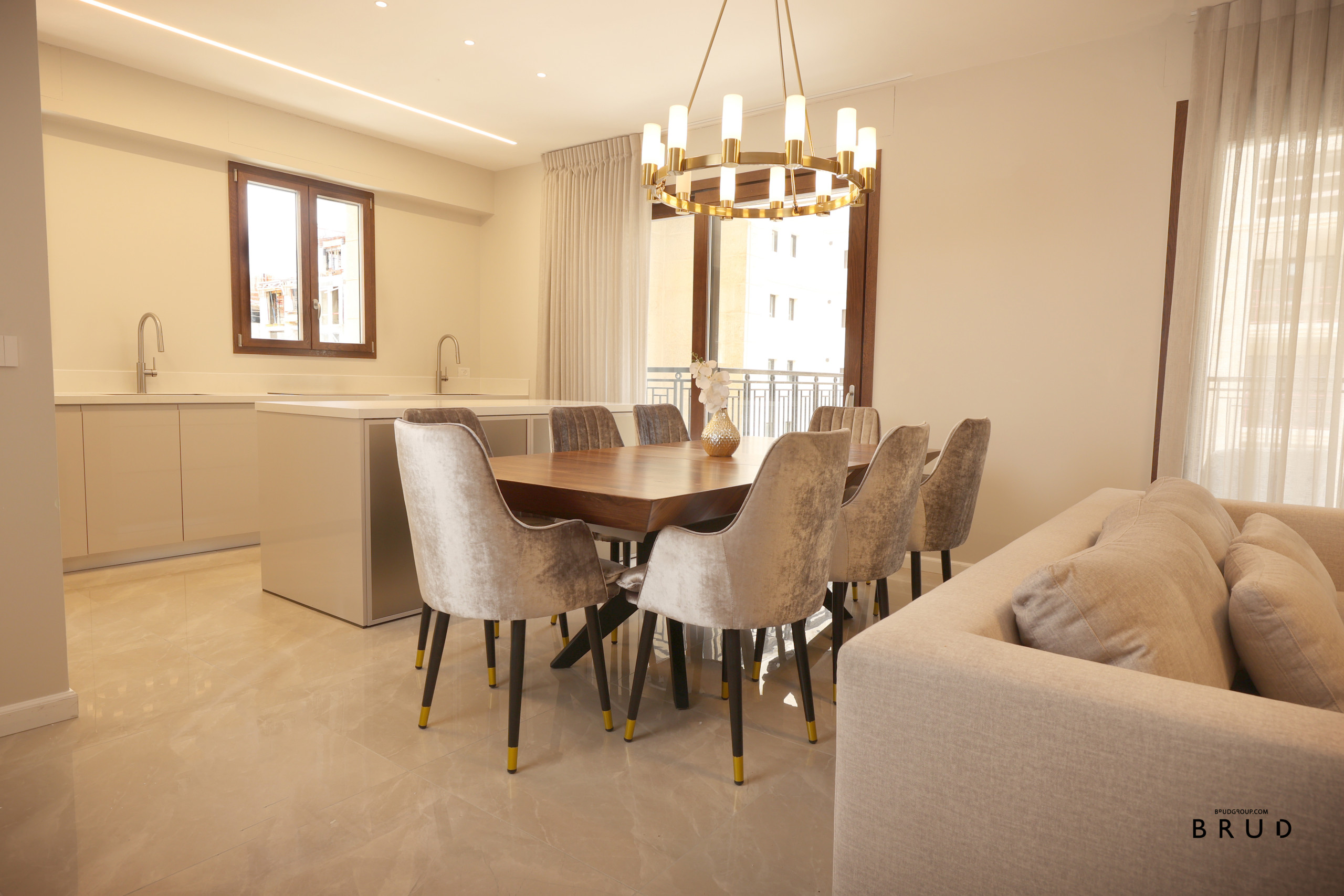 Modern and bright 3 bedroom Apartment in Jerusalem Estates